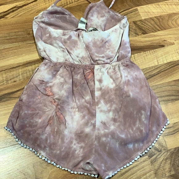 Tie dye romper - Picture 3 of 4